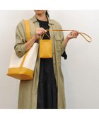 【アンビリオン/UNBILLION】のcachecache スマホショルダー付きワンハンドルパーテーショントートバッグ 人気、トレンドファッション・服の通販 founy(ファニー) ファッション Fashion レディースファッション Ladies' Fashion Online バッグ Bag カラフル Colorful キャンバス Canvas ショルダー Shoulder 財布 Wallet ハンド Hand バケツ Bucket ポケット Pocket ポーチ Pouch ミックス Mix モチーフ Motif モバイル Mobile 再入荷 Restock/Back In Stock/Re Arrival スマホショルダーバッグ Smartphone Shoulder Bag thumbnail イエロー|ID: prp329100004568773 ipo3291000000032568751
