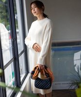 【組曲/KUMIKYOKU】の【飯豊まりえさん着用・Oggi12月号掲載】バルキーニット ワンピース 人気、トレンドファッション・服の通販 founy(ファニー) 雑誌掲載アイテム Magazine Items ファッション雑誌 Fashion Magazines オッジ Oggi ファッション Fashion レディースファッション WOMEN ワンピース Dress ニットワンピース Knit Dresses 12月号 December Issue アクリル Acrylic ショルダー Shoulder スリット Slit ドロップ Drop バランス Balance ベスト Vest レギンス Leggings ロング Long 再入荷 Restock/Back In Stock/Re Arrival A/W・秋冬 Aw・Autumn/Winter・Fw・Fall-Winter 雑誌 Magazine |ID:prp329100004568868