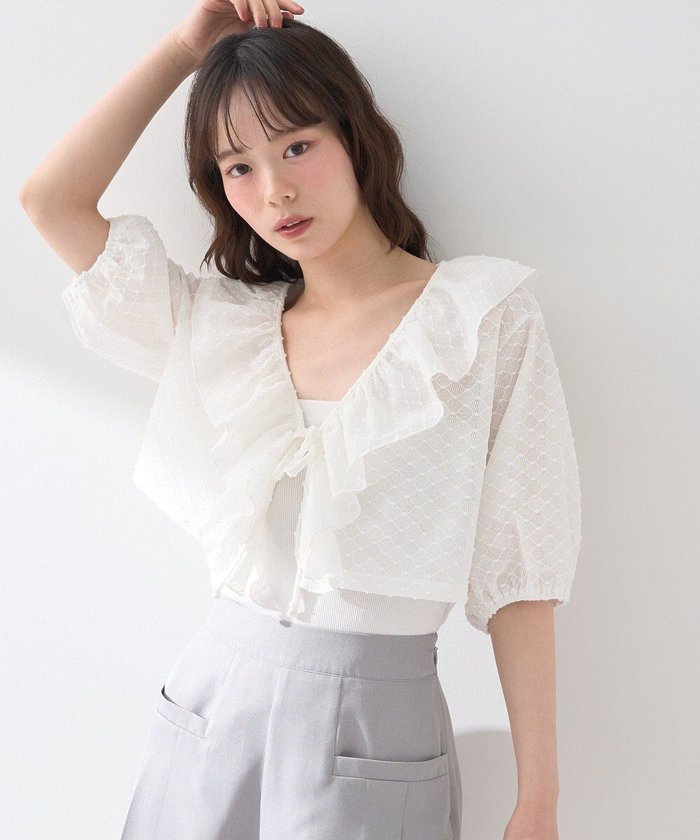 【アースミュージックアンドエコロジー/earth music&ecology】のラッフルカットショートボレロ インテリア・キッズ・メンズ・レディースファッション・服の通販 founy(ファニー) https://founy.com/ ファッション Fashion レディースファッション Ladies' Fashion Online トップス・カットソー Tops/Tshirt カーディガン Cardigans おすすめ Recommend カーディガン Cardigan ショート Short フェミニン Feminine フロント Front ボレロ Bolero ポケット Pocket 夏 Summer 春 Spring S/S・春夏 Ss・Spring/Summer |ID: prp329100004569395 ipo3291000000032328077