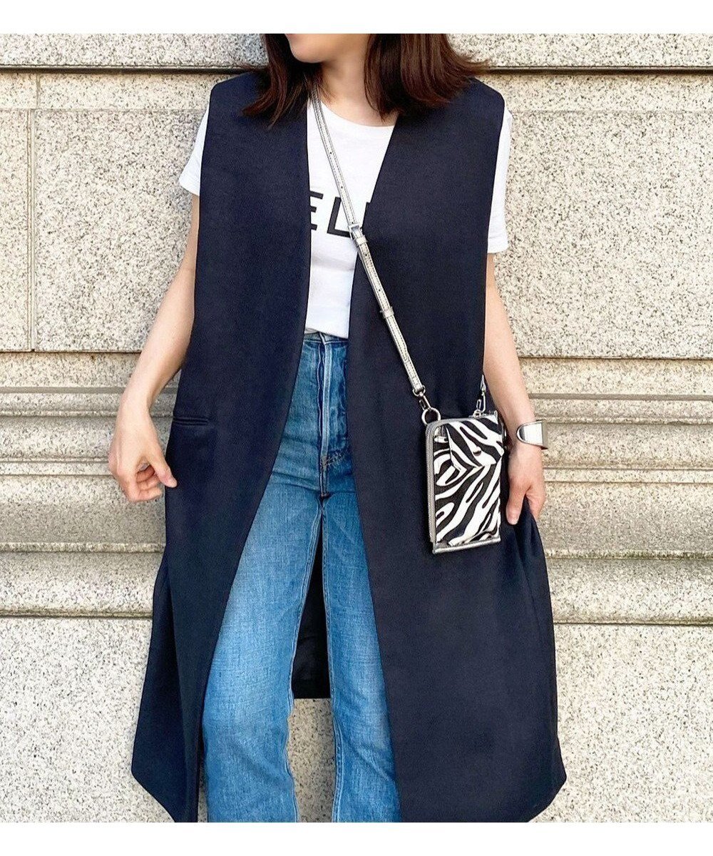 【ラ バガジェリー/LA BAGAGERIE】の【インスタグラマー chiyoさん×LA BAGAGERIE】コンビスマホショルダー インテリア・キッズ・メンズ・レディースファッション・服の通販 founy(ファニー) 　ファッション　Fashion　レディースファッション　Fashion for Women　シンプル　Simple, Minimal　チェック　Check, Plaid, Tartan　ベーシック　Basic, Essential　ラップ　Wrap, Wrap Design　シルバー×ゼブラ|ID: prp329100004569748 ipo3291000000033579967