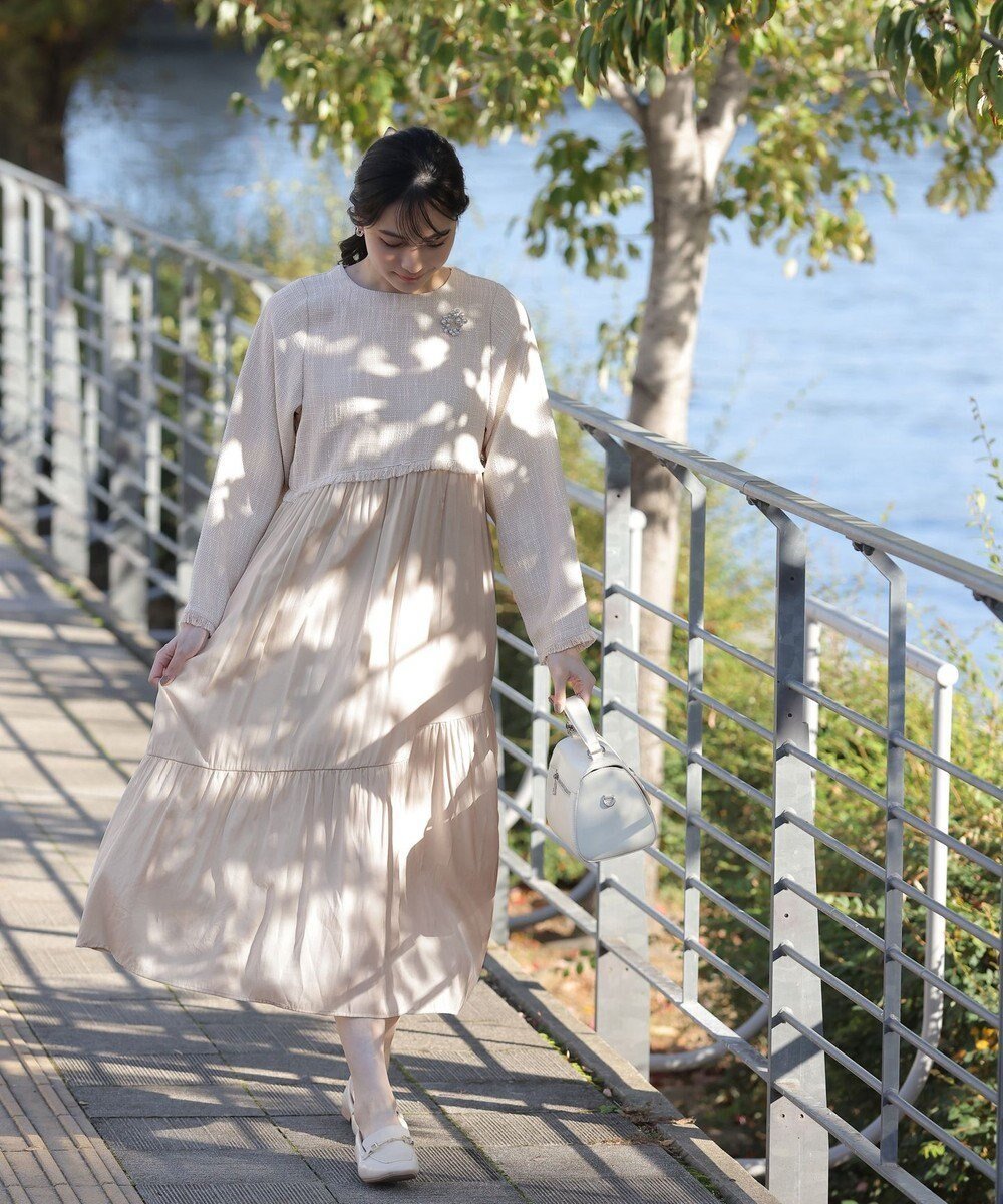 【ティアクラッセ/Tiaclasse】の【洗える】ドッキングツイードワンピース インテリア・キッズ・メンズ・レディースファッション・服の通販 founy(ファニー) 　ファッション　Fashion　レディースファッション　Fashion for Women　ワンピース　Dresses　アシンメトリー　Asymmetrical Style　ウォッシャブル　Machine Washable　ドッキング　Docking, Mixed Material　マキシ　Maxi, Full Length　ラウンド　Round, Round Neck　エレガント 上品　Elegant　夏　Summer　春　Spring　楽ちん　Easy Fit, Comfortable　洗える　Machine Washable　秋　Autumn　A/W・秋冬　Autumn/Winter　長袖　Long Sleeve, Full Sleeve　オフホワイト|ID: prp329100004569766 ipo3291000000034189146