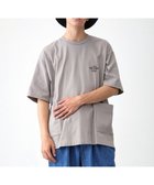 【ジェイプレスヨークストリート/J.PRESS YORK STREET】の【UNISEX】ワンポイント腰ポケットTシャツ ベージュ系|ID: prp329100004569798 ipo3291000000032603496