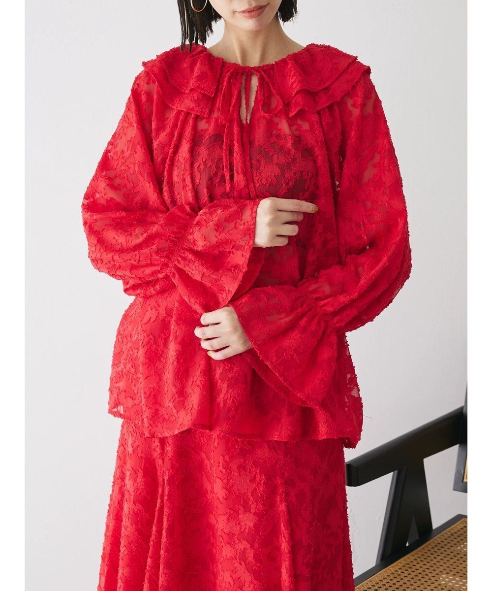 【グリーンパークス/Green Parks】のシアージャガード花柄フリルブラウス インテリア・キッズ・メンズ・レディースファッション・服の通販 founy(ファニー) ファッション Fashion レディースファッション Fashion for Women トップス・カットソー Cut & Sew Tops シャツ・ブラウス・オフィスカジュアル Elegant Blouses & Button-Ups 花柄・フラワープリント・モチーフ Floral Prints & Motifs / Flower Pattern Tops エレガント 上品 Elegant スタイリッシュ Stylish, Fashionable スリーブ Sleeve, Long Sleeve / Short Sleeve セットアップ Set-Up, Coordinated Outfit フリル Frill, Ruffle ポケット Pocket, Pocket Detail リボン Ribbon, Bow 夏 Summer 春 Spring S/S・春夏 SS, Spring/Summer, Warm Season Red|ID: prp329100004570314 ipo3291000000034249215