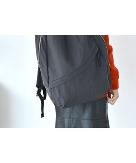 【ニジュウ カノウ/NIZYU KANO】の【A4サイズ対応・撥水・多収納】LIGHT NYLONリュック Lサイズ 人気、トレンドファッション・服の通販 founy(ファニー) ファッション Fashion レディースファッション Fashion for Women バッグ Bags 軽量 Lightweight, Ultra Light ショルダー Shoulder, Shoulder Strap シンプル Simple, Minimal ポケット Pocket, Pocket Detail メタル Metal, Metal Parts メッシュ Mesh, Net Fabric リュック Backpack, Rucksack 旅行 Travel ビジネス 仕事 通勤 Business / Work / Commuting |ID:prp329100004571701
