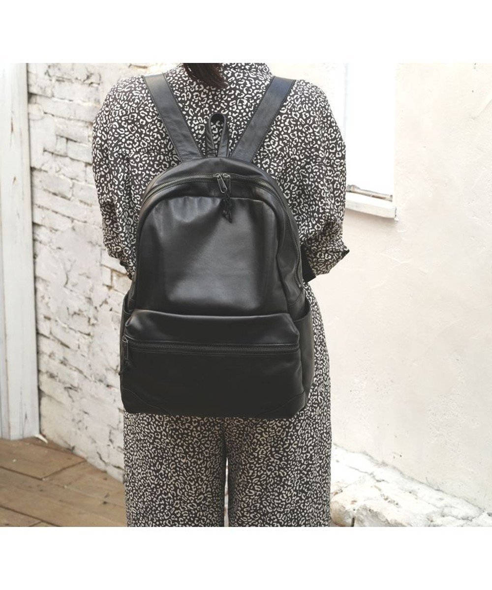 【レガロフェリーチェ/Regalo Felice】の【本牛革 / 使いやすい機能が充実】バッグパック / REGALO 人気、トレンドファッション・服の通販 founy(ファニー) 　ファッション　Fashion　レディースファッション　Fashion for Women　バッグ　Bags　クッション　Cushion, Throw Pillow　傘　Umbrella, Parasol　財布　Wallet, Purse　なめらか　Smooth, Silky Texture　フォルム　Silhouette, Form　ポケット　Pocket, Pocket Detail　リュック　Backpack, Rucksack　 other-1|ID: prp329100004572134 ipo3291000000033658014