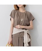 【23区/NIJYUSANKU】の【接触冷感/洗える】ツイストコットンプレーティング タックデザイン カットソー ブラウン系|ID:prp329100004572177