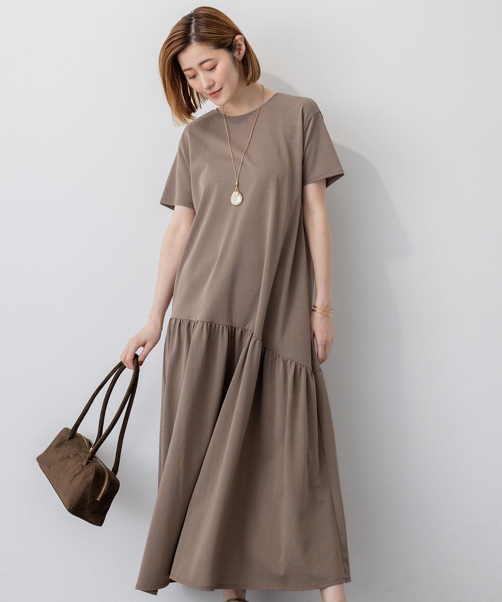 【23区/NIJYUSANKU】の【Oggi8月号掲載/接触冷感/洗える】ツイストコットンプレーティング ティアードワンピース インテリア・キッズ・メンズ・レディースファッション・服の通販 founy(ファニー) 　雑誌掲載アイテム　Magazine Picks & Fashion Features　ファッション雑誌　Fashion Magazines　オッジ　Oggi　ファッション　Fashion　レディースファッション　Fashion for Women　ワンピース　Dresses　アシンメトリー　Asymmetrical Style　春　Spring　洗える　Machine Washable　カットソー　Cut and Sewn Top　シンプル　Simple, Minimal　ジャケット　Jacket, Outerwear　雑誌　Magazine, Fashion Magazine　ティアードワンピース　Tiered Dress, Flared Dress　8月号　August Issue, Aug. Edition　半袖　Short Sleeve, Half Sleeve　S/S・春夏　SS, Spring/Summer, Warm Season　夏　Summer　2025年　2025　2025春夏・S/S　Spring/Summer 2025 SS25　ブラウン系|ID: prp329100004572180 ipo3291000000035643093