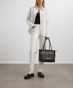 【リバティ/LIBERTY】のアイフィス 1875 チューダー ショッパーバッグ 人気、トレンドファッション・服の通販 founy(ファニー) ファッション Fashion レディースファッション Fashion for Women バッグ Bags ドローストリング Drawstring, Pull Cord フォルム Silhouette, Form フロント Front, Front Design エレガント 上品 Elegant 巾着 Drawstring Bag, Kinchaku |ID:prp329100004573293