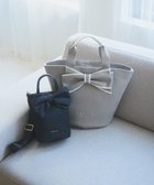 【トッカ/TOCCA】のRIBBON KNOT CANVASTOTE キャンバストート 人気、トレンドファッション・服の通販 founy(ファニー) ファッション Fashion レディースファッション Fashion for Women バッグ Bags 冬 Winter / This Winter デニム Denim, Jeans Material トレンド Trend, Trending Now バランス Balance, Style Balance フェミニン Feminine, Girly フォルム Silhouette, Form フロント Front, Front Design ポケット Pocket, Pocket Detail リゾート Resort, Vacation Style リボン Ribbon, Bow リュクス Luxury, Elegant, High-End, Chic A/W・秋冬 Autumn/Winter 財布 Wallet, Purse ビジネス 仕事 通勤 Business / Work / Commuting thumbnail ベージュ系|ID: prp329100004573352 ipo3291000000032367016