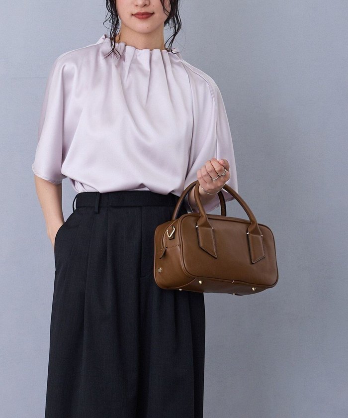 【ミオフィラノ/MioFIRANO】のSILHOUETTE U001 ボストンバッグ インテリア・キッズ・メンズ・レディースファッション・服の通販 founy(ファニー) https://founy.com/ ファッション Fashion レディースファッション Ladies' Fashion Online バッグ Bag ショルダー Shoulder スマート Smart トレンド Trend フォルム Form ボストンバッグ Boston Bag ポケット Pocket ワイド Wide |ID: prp329100004573394 ipo3291000000032367369