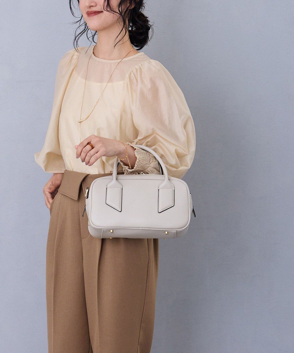 【ミオフィラノ/MioFIRANO】のSILHOUETTE U001 ボストンバッグ インテリア・キッズ・メンズ・レディースファッション・服の通販 founy(ファニー) 　ファッション　Fashion　レディースファッション　Ladies' Fashion Online　バッグ　Bag　ショルダー　Shoulder　スマート　Smart　トレンド　Trend　フォルム　Form　ボストンバッグ　Boston Bag　ポケット　Pocket　ワイド　Wide　IVORY|ID: prp329100004573394 ipo3291000000032367383