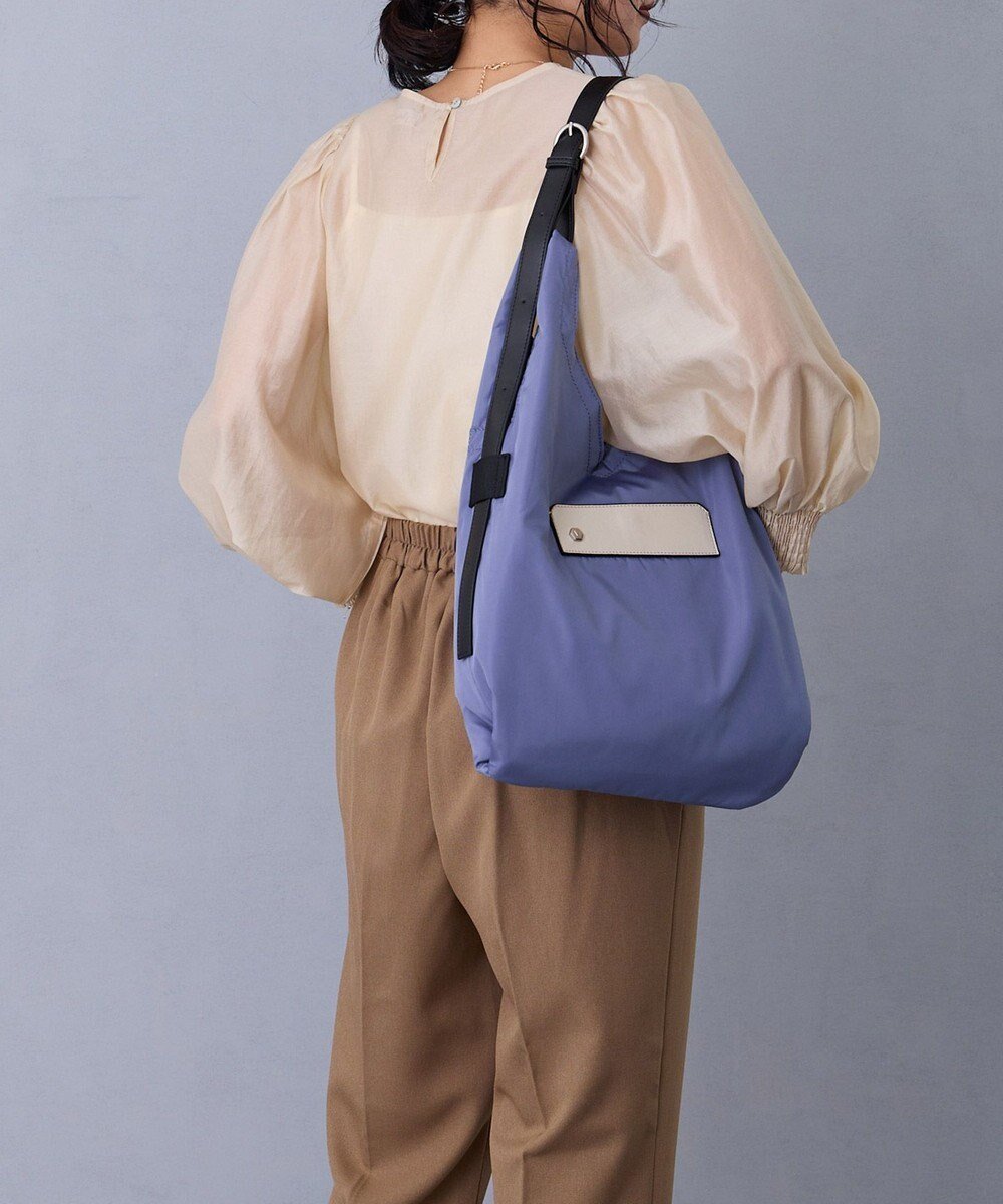 【ミオフィラノ/MioFIRANO】のSILHOUETTE V002 トートバッグ はっ水 A4サイズ対応 インテリア・キッズ・メンズ・レディースファッション・服の通販 founy(ファニー) 　ファッション　Fashion　レディースファッション　Fashion for Women　バッグ　Bags　軽量　Lightweight, Ultra Light　スマート　Smart, Elegant　スリム　Slim, Slim Fit　フォルム　Silhouette, Form　ポケット　Pocket, Pocket Detail　マグネット　Magnet, Magnetic Closure　BLUE|ID: prp329100004573399 ipo3291000000033657701