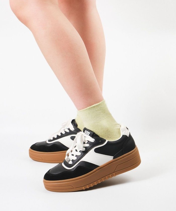【スティーブマデン/STEVE MADDEN】のCOURTYARD レトロライクボリュームスニーカー インテリア・キッズ・メンズ・レディースファッション・服の通販 founy(ファニー) https://founy.com/ ファッション Fashion レディースファッション Ladies' Fashion Online 厚底 Platforms シューズ Shoes スニーカー Sneakers エレガント 上品 Elegant |ID: prp329100004574093 ipo3291000000032447369