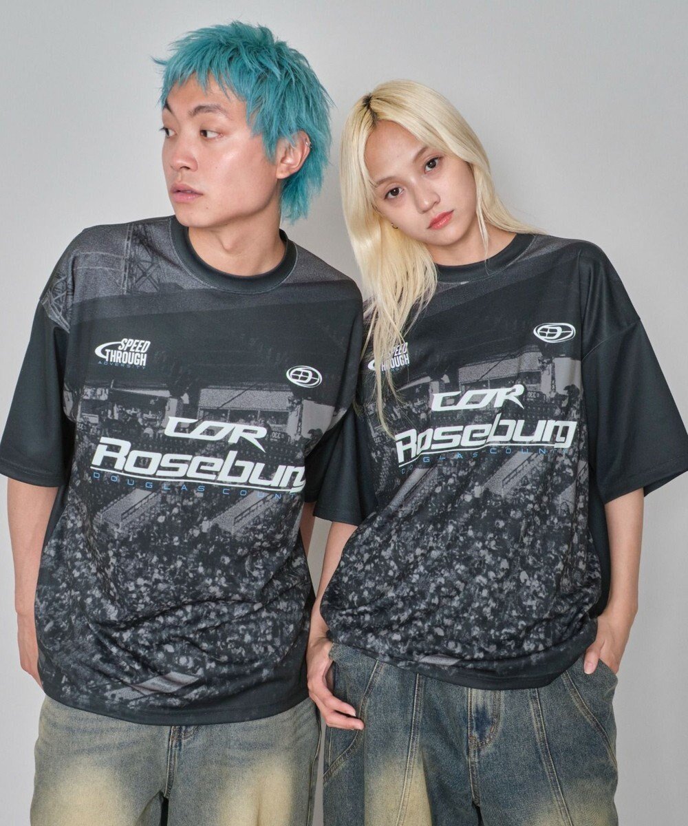【ウィゴー/WEGO】の【ユニセックス着用/MLサイズ展開】フォトゲームグラフィックT(SS) インテリア・キッズ・メンズ・レディースファッション・服の通販 founy(ファニー) 　ファッション　Fashion　レディースファッション　Fashion for Women　トップス・カットソー　Cut & Sew Tops　シャツ・ブラウス・オフィスカジュアル　Elegant Blouses & Button-Ups　ロングTシャツ・Tシャツ　Longline T-Shirts & Tees　カットソー・ベーシックTシャツ　Cut-and-Sewn Tops / Stretch Tees & Basics　春　Spring　カットソー　Cut and Sewn Top　カーゴパンツ　Cargo Pants, Utility Pants　グラフィック　Graphic, Graphic Design　シンプル　Simple, Minimal　スマホ　Smartphone, Mobile Device　スラックス　Slacks, Dress Pants　定番　Standard, Basic Item　ビッグ　Big, Oversized　半袖　Short Sleeve, Half Sleeve　リラックス　Relax, Relaxed Fit　S/S・春夏　SS, Spring/Summer, Warm Season　夏　Summer　ブラック|ID: prp329100004574101 ipo3291000000033657663