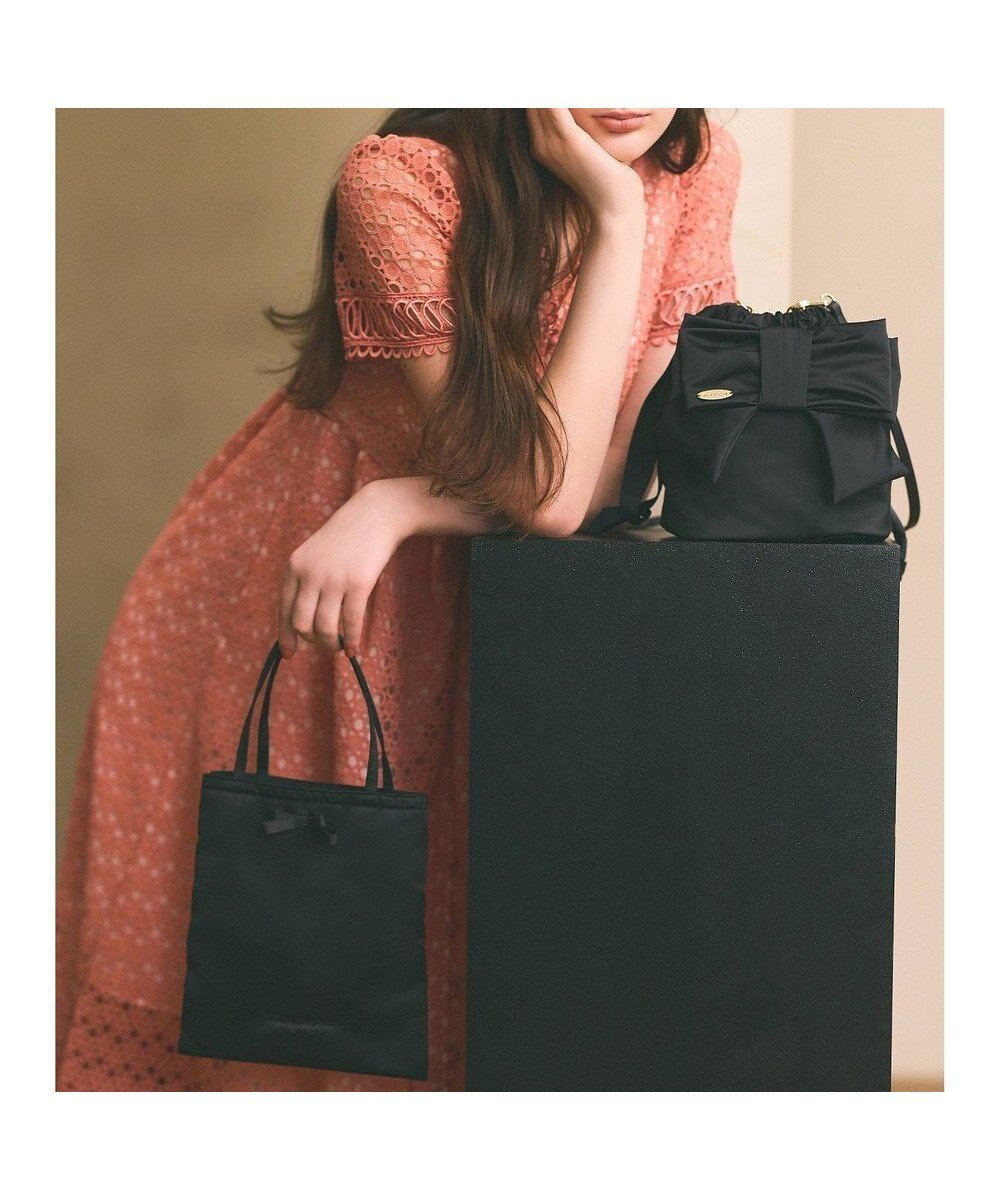 【トッカ/TOCCA】のPROMISE RIBBON 2SET BAG バッグ インテリア・キッズ・メンズ・レディースファッション・服の通販 founy(ファニー) 　ファッション　Fashion　レディースファッション　Fashion for Women　バッグ　Bags　アシンメトリー　Asymmetrical Style　サテン　Satin, Glossy Fabric　ショルダー　Shoulder, Shoulder Strap　スマホ　Smartphone, Mobile Device　財布　Wallet, Purse　デニム　Denim, Jeans Material　ドレス　Dress, One-Piece　フェミニン　Feminine, Girly　フラット　Flat, Flat Shoes　ポケット　Pocket, Pocket Detail　リボン　Ribbon, Bow　リュクス　Luxury, Elegant, High-End, Chic　A/W・秋冬　Autumn/Winter　冬　Winter / This Winter　おすすめ　Recommended / Our Picks　2024年　2024　エレガント 上品　Elegant　2024-2025秋冬・A/W　Autumn/Winter 2024–25 AW24–25　ブラック系|ID: prp329100004574931 ipo3291000000033406256