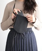 【ニジュウ カノウ/NIZYU KANO】のLIGHT NYLONショルダーポーチ 人気、トレンドファッション・服の通販 founy(ファニー) ファッション Fashion レディースファッション Fashion for Women ポーチ&ミニバッグ Pouches & Mini Bags コンパクト Compact, Small Size 軽量 Lightweight, Ultra Light ショルダー Shoulder, Shoulder Strap シンプル Simple, Minimal 財布 Wallet, Purse ポケット Pocket, Pocket Detail ポーチ Pouch, Small Case 旅行 Travel thumbnail ブラック|ID: prp329100004576400 ipo3291000000033670910