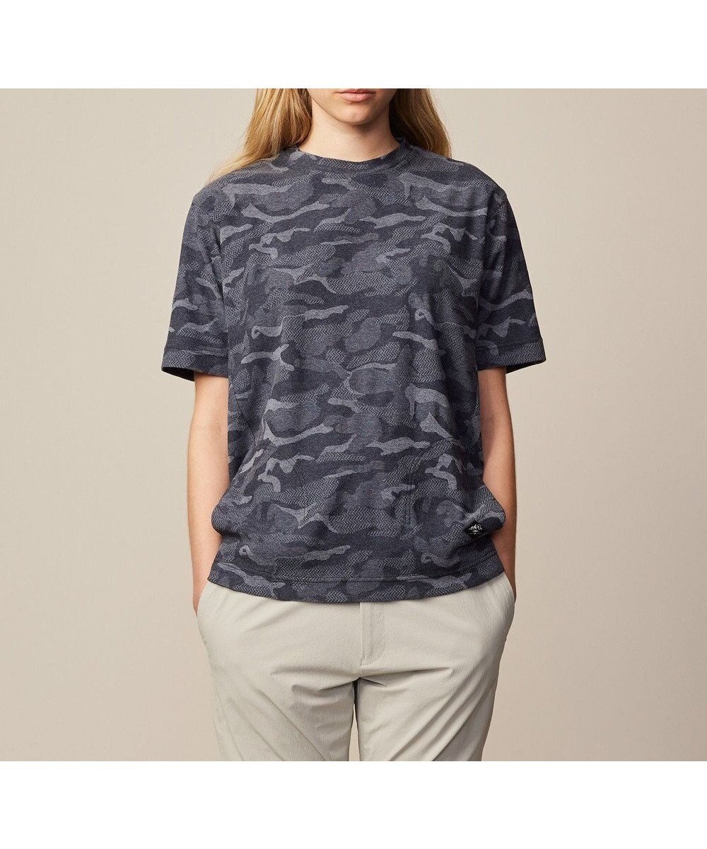 【ジョセフ アブード マウンテン/JOSEPH ABBOUD MOUNTAIN】の【吸水速乾・男女兼用】カモフラジャガードTシャツ インテリア・キッズ・メンズ・レディースファッション・服の通販 founy(ファニー) 　ファッション　Fashion　レディースファッション　Ladies' Fashion Online　トップス・カットソー　Tops/Tshirt　シャツ/ブラウス　Shirts/Blouses　ロング / Tシャツ　T-Shirts　カットソー　Cut and Sewn　カットソー　Cut And Sew　グラデーション　Gradation　ストレッチ　Stretch　フロント　Front　ポケット　Pocket　ループ　Loop　再入荷　Restock/Back In Stock/Re Arrival　吸水　Water Absorption　夏　Summer　春　Spring　S/S・春夏　Ss・Spring/Summer　軽量　Lightweight　ネイビー系7|ID: prp329100004576736 ipo3291000000032677497
