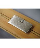 【ミヤビヤ/MIYABIYA】のLa quoh with kirakaracho 南蛮七宝 エンボスレザー スリムウォレット 人気、トレンドファッション・服の通販 founy(ファニー) ファッション Fashion レディースファッション Ladies' Fashion Online 財布 Wallets 抗菌 Antibacterial シンプル Simple 財布 Wallet プリント Print ポケット Pocket おすすめ Recommend エレガント 上品 Elegant thumbnail 利休白茶金色|ID: prp329100004576804 ipo3291000000032576979