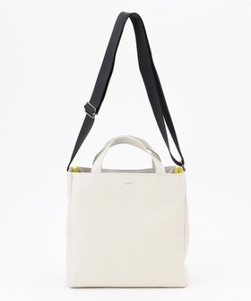 【エアリスト/airlist】の【軽量・牛革】トートバッグ(S)Tram トラム 人気、トレンドファッション・服の通販 founy(ファニー) ファッション Fashion レディースファッション Fashion for Women バッグ Bags カラフル Colorful Design 軽量 Lightweight, Ultra Light ショルダー Shoulder, Shoulder Strap スマホ Smartphone, Mobile Device セットアップ Set-Up, Coordinated Outfit 財布 Wallet, Purse チャーム Charm, Pendant ポケット Pocket, Pocket Detail ラップ Wrap, Wrap Design リアル Real, Realistic リラックス Relax, Relaxed Fit おすすめ Recommended / Our Picks |ID:prp329100004576806