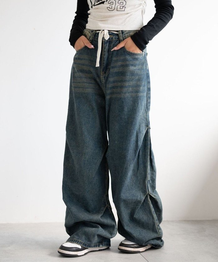 【ウィゴー/WEGO】のドロストコードフレアデニム インテリア・キッズ・メンズ・レディースファッション・服の通販 founy(ファニー) https://founy.com/ ファッション Fashion レディースファッション Fashion for Women パンツ Pants & Trousers デニムパンツ・ジーンズ・美脚デニム Denim Jeans & Pants おすすめ Recommended / Our Picks ショート Short, Short Length スニーカー Sneakers, Trainers スマホ Smartphone, Mobile Device デニム Denim, Jeans Material A/W・秋冬 Autumn/Winter |ID: prp329100004576822 ipo3291000000034310114