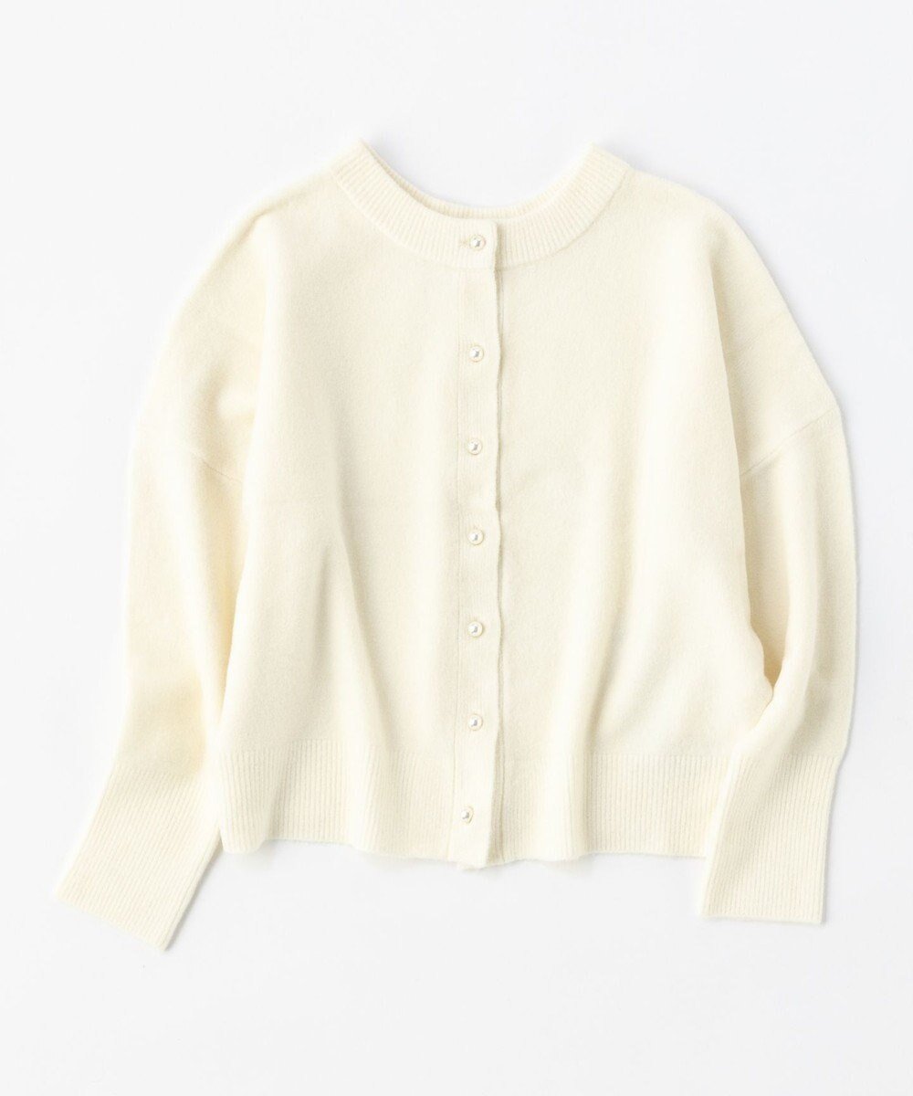 【アンフィーロ 自由区/UNFILO】の【新色追加/洗える】ふわふわニット パールボタンカーディガン インテリア・キッズ・メンズ・レディースファッション・服の通販 founy(ファニー) 　ファッション　Fashion　レディースファッション　Fashion for Women　トップス・カットソー　Cut & Sew Tops　ニット　Knit Tops & Sweaters　カーディガン・羽織り　Layered Style Cardigans　2024年　2024　2024-2025秋冬・A/W　Autumn/Winter 2024–25 AW24–25　アンゴラ　Angora Knitwear　ウォッシャブル　Machine Washable　カーディガン　Cardigan, Knitwear　スキッパー　Skipper, Open Collar　ストレッチ　Stretch, Stretchy Fabric　バラクラバ　Balaclava　パール　Pearl, Pearl Accent　ボトム　Bottoms, Lower Wear　洗える　Machine Washable　A/W・秋冬　Autumn/Winter　オフ|ID: prp329100004576904 ipo3291000000034310904