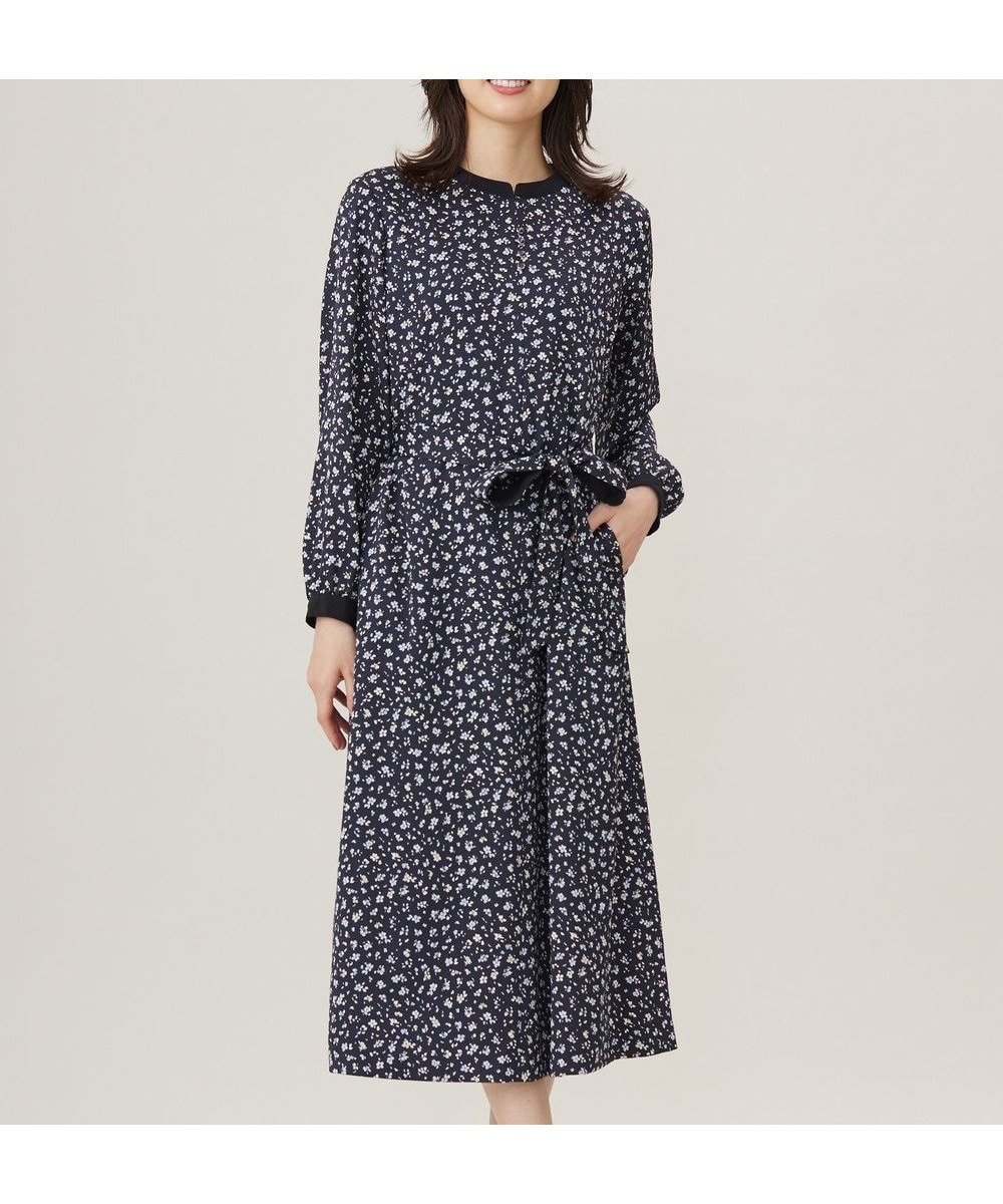 【ジェイ プレス/J.PRESS】の【洗える】スパンウェーブフラワープリント ワンピース 人気、トレンドファッション・服の通販 founy(ファニー) 　ファッション　Fashion　レディースファッション　Ladies' Fashion Online　ワンピース　Dress　ウェーブ　Wave　エレガント 上品　Elegant　洗える　Washable　カフス　Cuffs　サテン　Satin　スタンド　Stand　ポケット　Pocket　リボン　Ribbon　A/W・秋冬　Aw・Autumn/Winter・Fw・Fall-Winter　 other-1|ID: prp329100004577861 ipo3291000000032546572