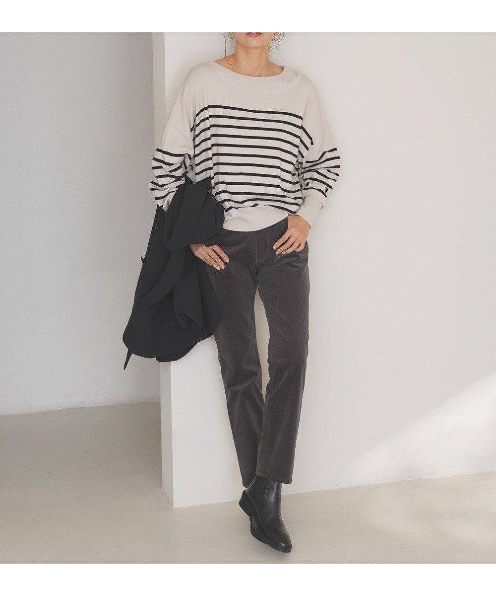 【アンフィーロ 自由区/UNFILO】のストレッチコーデュロイ スリムパンツ 人気、トレンドファッション・服の通販 founy(ファニー) 　ファッション　Fashion　レディースファッション　Fashion for Women　パンツ　Pants & Trousers　おすすめ　Recommended / Our Picks　コーデュロイ　Corduroy, Cord Fabric　ストレッチ　Stretch, Stretchy Fabric　ストレート　Straight, Straight Cut　スニーカー　Sneakers, Trainers　スリム　Slim, Slim Fit　ポケット　Pocket, Pocket Detail　エレガント 上品　Elegant　洗える　Machine Washable　A/W・秋冬　Autumn/Winter　 other-1|ID: prp329100004577921 ipo3291000000033489291