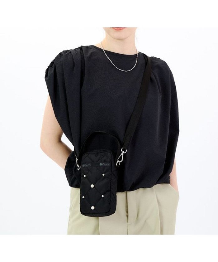【レスポートサック/LeSportsac】のMINI PHONE W PEARLS/ミッドナイトパール インテリア・キッズ・メンズ・レディースファッション・服の通販 founy(ファニー) https://founy.com/ ファッション Fashion レディースファッション WOMEN ウォレット Wallet キルティング Quilting コレクション Collection コンパクト Compact 軽量 Lightweight ショルダー Shoulder スタイリッシュ Stylish トラベル Travel パール Pearl プリント Print ポケット Pocket ポシェット Pochette ポーチ Pouch NEW・新作・新着・新入荷 New Arrivals 旅行 Travel スマホケース Phone Case |ID: prp329100004578002 ipo3291000000032427364