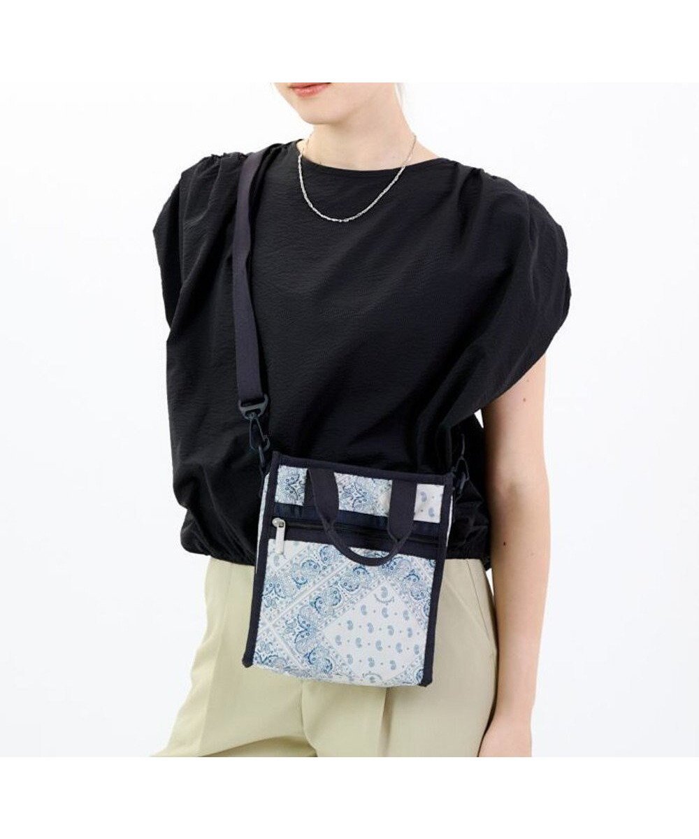 【レスポートサック/LeSportsac】のMINI N/S TOTE/バンダナブリーズ インテリア・キッズ・メンズ・レディースファッション・服の通販 founy(ファニー) 　ファッション　Fashion　レディースファッション　Fashion for Women　バッグ　Bags　おすすめ　Recommended / Our Picks　アウトドア　Outdoor Clothing　スクエア　Square, Square Shape　スマート　Smart, Elegant　ペイズリー　Paisley, Ethnic Pattern　ポケット　Pocket, Pocket Detail　ポーチ　Pouch, Small Case　旅行　Travel　財布　Wallet, Purse　バンダナブリーズ|ID: prp329100004578033 ipo3291000000034271661