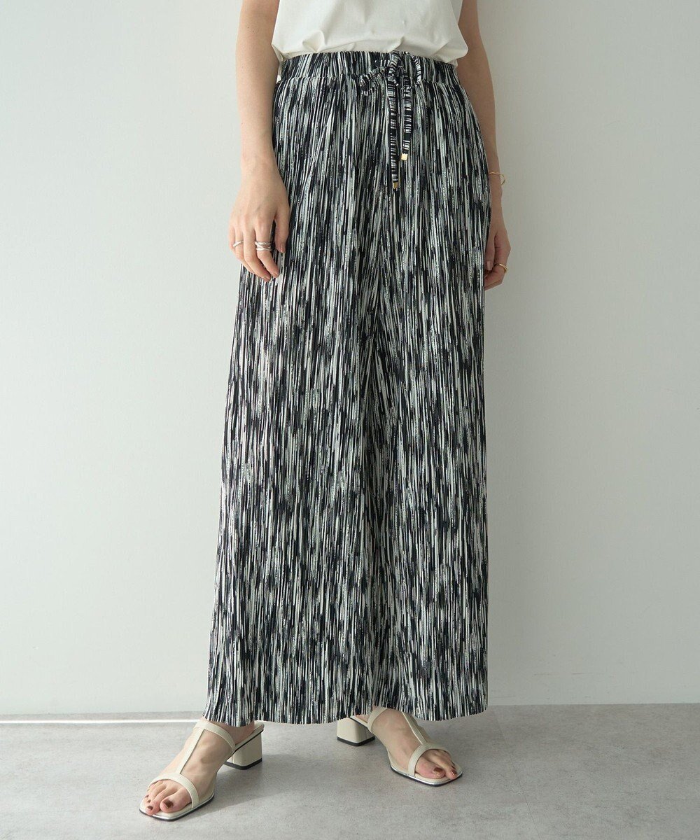 【イェッカ ヴェッカ/YECCA VECCA】のランダムアート柄プリーツパンツ インテリア・キッズ・メンズ・レディースファッション・服の通販 founy(ファニー)  ファッション Fashion レディースファッション Fashion for Women パンツ Pants & Trousers おすすめ Recommended / Our Picks シンプル Simple, Minimal プリーツ Pleats, Pleated ポケット Pocket, Pocket Detail ランダム Random, Irregular ワイド Wide, Wide Fit 夏 Summer 春 Spring S/S・春夏 SS, Spring/Summer, Warm Season Black|ID: prp329100004578047 ipo3291000000034295291