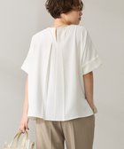 【アメリカンホリック/AMERICAN HOLIC】のイージーケア+接触冷感バックタック半袖プルオーバー 人気、トレンドファッション・服の通販 founy(ファニー) ファッション Fashion レディースファッション Fashion for Women トップス・カットソー Cut & Sew Tops シャツ・ブラウス・オフィスカジュアル Elegant Blouses & Button-Ups ロングTシャツ・Tシャツ Longline T-Shirts & Tees カジュアルプルオーバー・ニットトップス Pullovers & Knit Tops / Casual Pullovers カットソー・ベーシックTシャツ Cut-and-Sewn Tops / Stretch Tees & Basics おすすめ Recommended / Our Picks カットソー Cut and Sewn Top コンシャス Conscious, Bodycon シンプル Simple, Minimal ポケット Pocket, Pocket Detail 半袖 Short Sleeve, Half Sleeve 夏 Summer 春 Spring S/S・春夏 SS, Spring/Summer, Warm Season thumbnail Off White|ID: prp329100004578067 ipo3291000000034649203