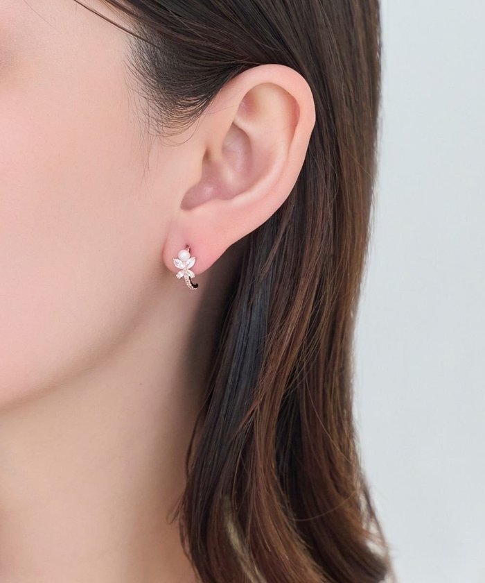 【フィービィー/phoebe】のロマンティックビジューバタフライフープピアス ローズゴールド インテリア・キッズ・メンズ・レディースファッション・服の通販 founy(ファニー) https://founy.com/ ファッション Fashion レディースファッション Fashion for Women アクセサリー Fashion Accessories シルバー Silver, Metallic Silver ストーン Stone, Gem-Like パール Pearl, Pearl Accent フォーマル Formal, Dressy ローズ Rose, Rose Motif |ID: prp329100004578086 ipo3291000000032720573