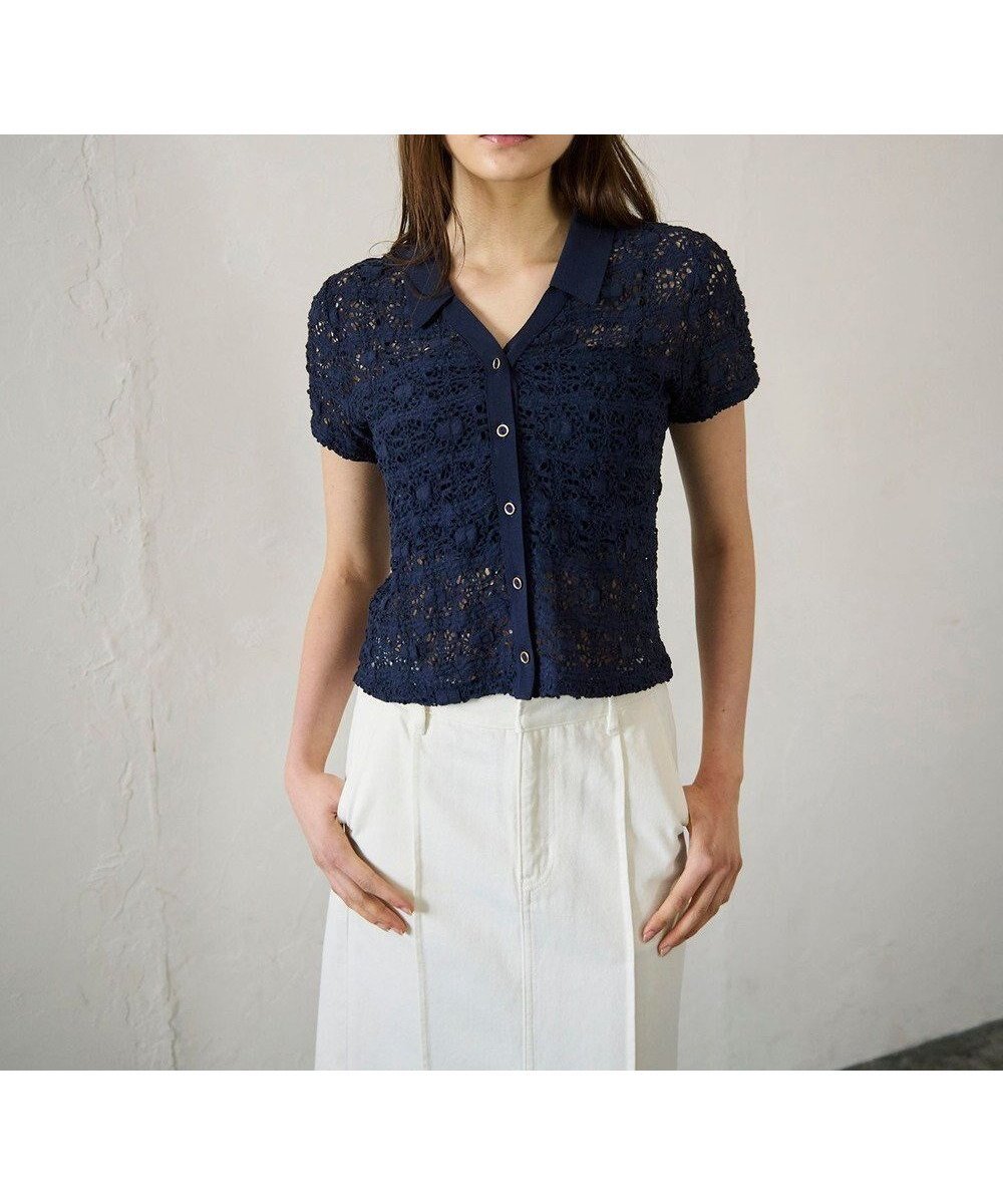 【グレース コンチネンタル/GRACE CONTINENTAL】のレースカットスキッパートップ インテリア・キッズ・メンズ・レディースファッション・服の通販 founy(ファニー) ファッション Fashion レディースファッション Fashion for Women トップス・カットソー Cut & Sew Tops シャツ・ブラウス・オフィスカジュアル Elegant Blouses & Button-Ups シャーリング Shirring, Ruched スキッパー Skipper, Open Collar フェミニン Feminine, Girly レース Lace, Lace Fabric 夏 Summer 春 Spring S/S・春夏 SS, Spring/Summer, Warm Season 無地 Plain, Solid Color ネイビー|ID: prp329100004579284 ipo3291000000034629073