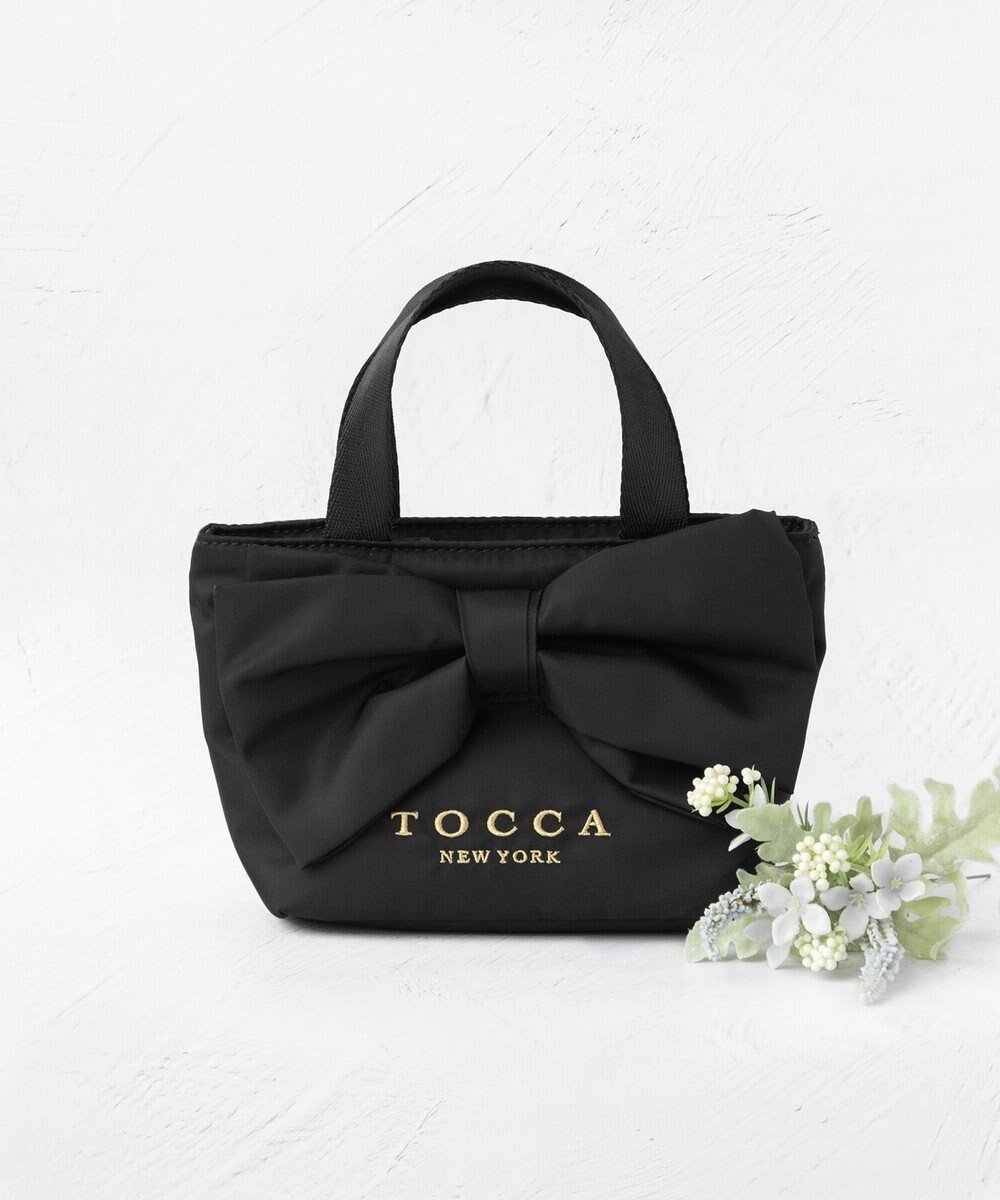 【トッカ/TOCCA】の【撥水】WISH RIBBON POUCHBAG ポーチ 人気、トレンドファッション・服の通販 founy(ファニー) 　ファッション　Fashion　レディースファッション　Fashion for Women　ミニ財布・二つ折り財布　Wallets & Card Cases　ポーチ&ミニバッグ　Pouches & Mini Bags　冬　Winter / This Winter　フェミニン　Feminine, Girly　フォルム　Silhouette, Form　フロント　Front, Front Design　ポケット　Pocket, Pocket Detail　ポーチ　Pouch, Small Case　モチーフ　Motif, Design Theme　リボン　Ribbon, Bow　リュクス　Luxury, Elegant, High-End, Chic　A/W・秋冬　Autumn/Winter　財布　Wallet, Purse　 other-1|ID: prp329100004579463 ipo3291000000032442128