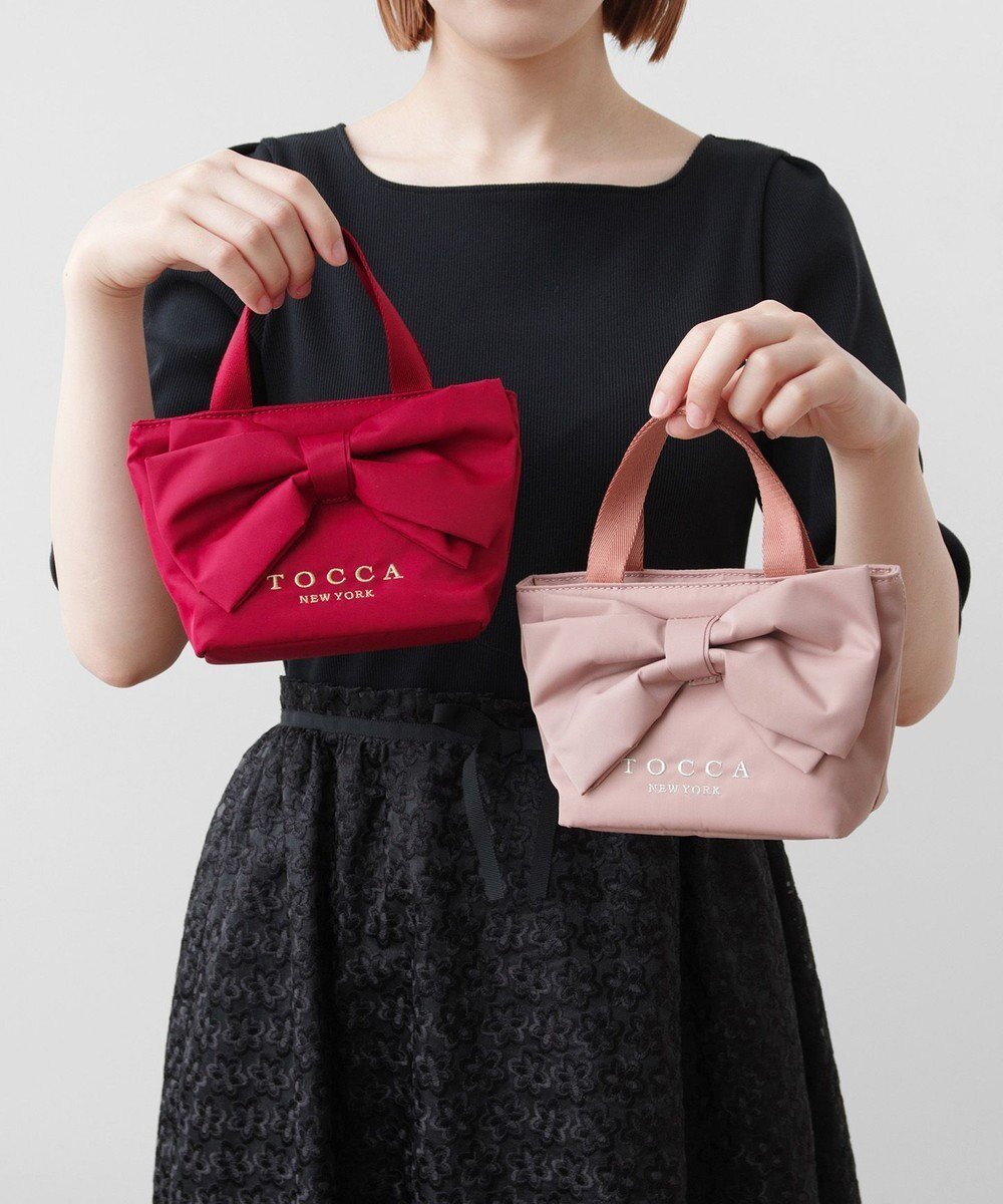 【トッカ/TOCCA】の【撥水】WISH RIBBON POUCHBAG ポーチ インテリア・キッズ・メンズ・レディースファッション・服の通販 founy(ファニー) 　ファッション　Fashion　レディースファッション　Fashion for Women　ミニ財布・二つ折り財布　Wallets & Card Cases　ポーチ&ミニバッグ　Pouches & Mini Bags　冬　Winter / This Winter　フェミニン　Feminine, Girly　フォルム　Silhouette, Form　フロント　Front, Front Design　ポケット　Pocket, Pocket Detail　ポーチ　Pouch, Small Case　モチーフ　Motif, Design Theme　リボン　Ribbon, Bow　リュクス　Luxury, Elegant, High-End, Chic　A/W・秋冬　Autumn/Winter　財布　Wallet, Purse　レッド系|ID: prp329100004579463 ipo3291000000032601255