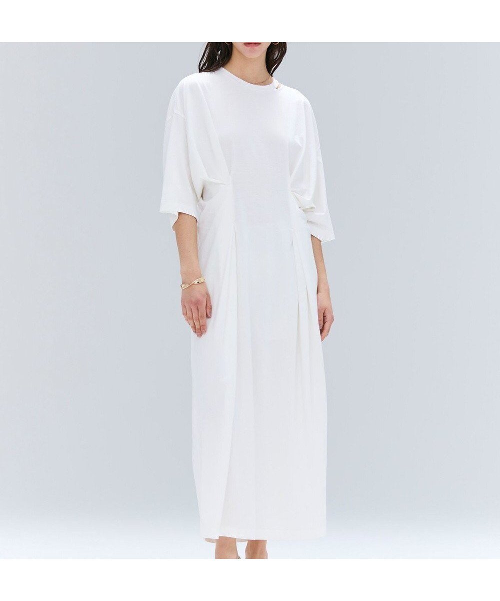 【ベイジ,/BEIGE,】の【洗える】S.ABILA / スリットネックウエストタックワンピース インテリア・キッズ・メンズ・レディースファッション・服の通販 founy(ファニー) 　ファッション　Fashion　レディースファッション　Ladies' Fashion Online　ワンピース　Dress　アクセサリー　Accessories　春　Spring　洗える　Washable　カットソー　Cut And Sew　シルク　Silk　スリット　Slit　リラックス　Relax　ロング　Long　S/S・春夏　Ss・Spring/Summer　NEW・新作・新着・新入荷　New Arrivals　おすすめ　Recommend　夏　Summer　旅行　Travel　エレガント 上品　Elegant　Ecru|ID: prp329100004579500 ipo3291000000032442384