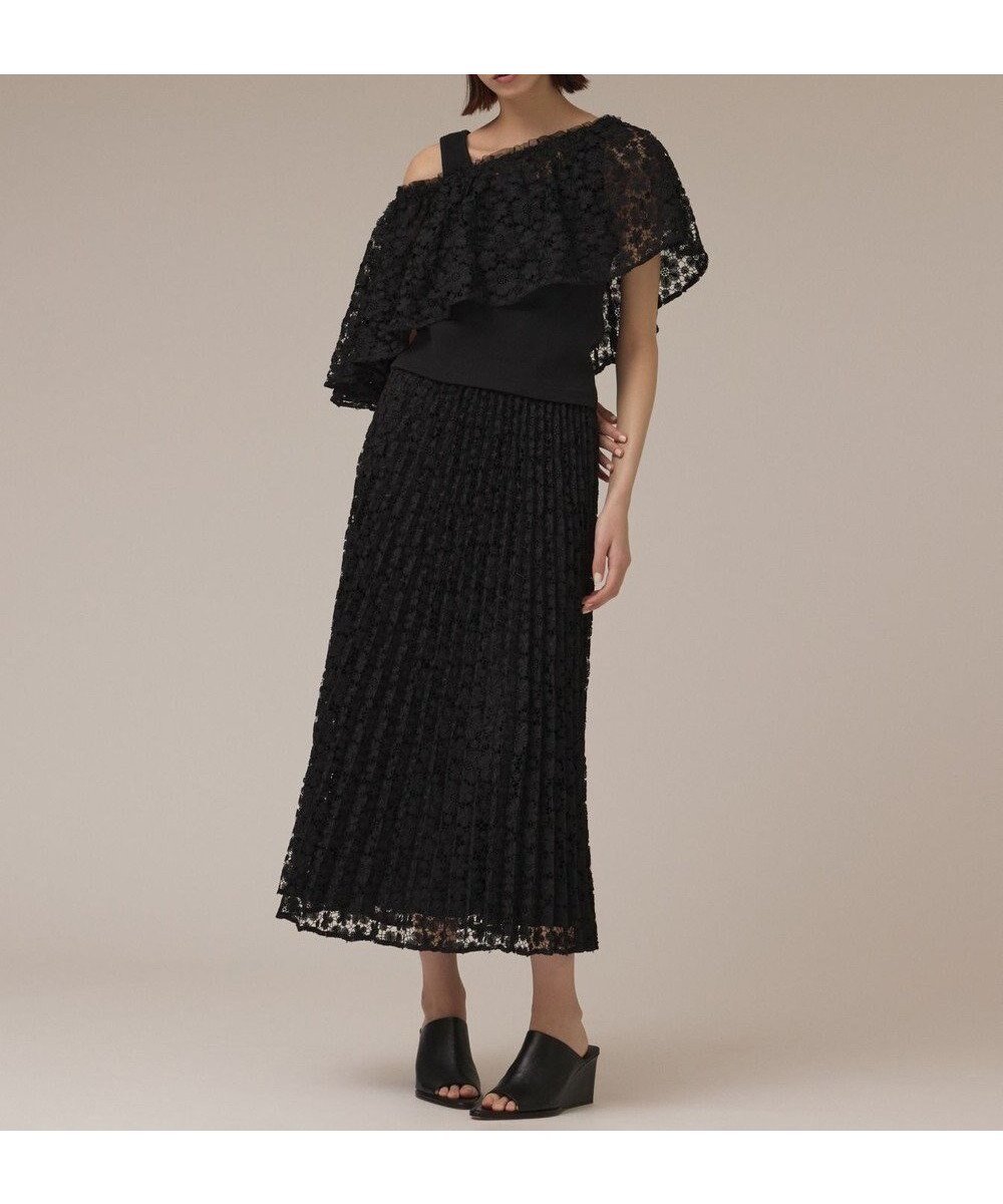 【グレース コンチネンタル/GRACE CONTINENTAL】のレースプリーツスカート インテリア・キッズ・メンズ・レディースファッション・服の通販 founy(ファニー) 　ファッション　Fashion　レディースファッション　Fashion for Women　スカート　Skirts　プリーツスカート / 上品フェミニンスタイル　Pleated Skirts　ケミカル　Chemical, Chemical Wash　セットアップ　Set-Up, Coordinated Outfit　プリーツ　Pleats, Pleated　リュクス　Luxury, Elegant, High-End, Chic　レース　Lace, Lace Fabric　ロマンティック　Romantic, Feminine Style　夏　Summer　春　Spring　S/S・春夏　SS, Spring/Summer, Warm Season　ブラック|ID: prp329100004579504 ipo3291000000034271362