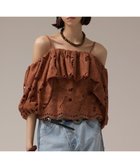 【グレース コンチネンタル/GRACE CONTINENTAL】のカットワークオフショルトップ ブラウン|ID: prp329100004579530 ipo3291000000033657194
