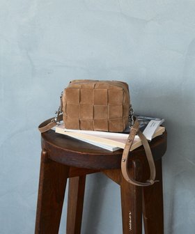 【イアクッチ/IACUCCI】のベルタ XXS SUEDE/CERVO 人気、トレンドファッション・服の通販 founy(ファニー) ファッション Fashion レディースファッション Ladies' Fashion Online アクセサリー Accessories キャップ Cap グラデーション Gradation サンダル Sandals スエード Suede スニーカー Sneakers デニム Denim 人気 Popularity ベーシック Basic メッシュ Mesh A/W・秋冬 Aw・Autumn/Winter・Fw・Fall-Winter 夏 Summer 旅行 Travel 2025年 2025 2025-2026秋冬・A/W Aw/Autumn/Winter/Fw/Fall/2025-2026 |ID:prp329100004579548