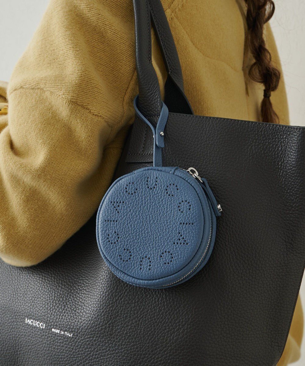 【イアクッチ/IACUCCI】のボッコノット CERVO インテリア・キッズ・メンズ・レディースファッション・服の通販 founy(ファニー) 　ファッション　Fashion　レディースファッション　Fashion for Women　スポーツウェア　Functional & Stylish Sportswear　サークル　Circle, Round Design　シルバー　Silver, Metallic Silver　スポーツ　Sports, Activewear　チャーム　Charm, Pendant　人気　Popular, Best Seller　ベーシック　Basic, Essential　ポーチ　Pouch, Small Case　ムートン　Shearling, Mouton　ラウンド　Round, Round Neck　ラップ　Wrap, Wrap Design　リップ　Lip, Lip Motif　ワンポイント　One Point, Statement Accent　A/W・秋冬　Autumn/Winter　おすすめ　Recommended / Our Picks　ギフト プレゼント　Gift / Present　2025年　2025　2025-2026秋冬・A/W　Autumn/Winter 2025–26 AW25–26　サックスブルー|ID: prp329100004579566 ipo3291000000035797348