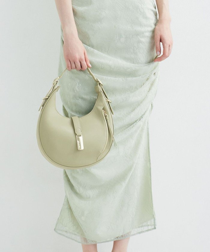 【エースバッグズアンドラゲッジ/ACE BAGS & LUGGAGE】の【雑誌掲載】Jewelna Rose セレーナ・ハンドバッグ 16148 ジュエルナローズ インテリア・キッズ・メンズ・レディースファッション・服の通販 founy(ファニー) https://founy.com/ 雑誌掲載アイテム Magazine Picks & Fashion Features ファッション雑誌 Fashion Magazines キャンキャン CanCam ファッション Fashion レディースファッション Fashion for Women コンパクト Compact, Small Size 3月号 March Issue ショルダー Shoulder, Shoulder Strap シンプル Simple, Minimal スタイリッシュ Stylish, Fashionable スマート Smart, Elegant 財布 Wallet, Purse 雑誌 Magazine, Fashion Magazine トレンド Trend, Trending Now フェイクレザー Faux Leather, PU Leather フェミニン Feminine, Girly フロント Front, Front Design プレート Plate, Dish ポケット Pocket, Pocket Detail ラウンド Round, Round Neck リュック Backpack, Rucksack 再入荷 Restock / Back in Stock おすすめ Recommended / Our Picks スーツケース キャリーケース Suitcase / Carry Case エレガント 上品 Elegant セレモニー Ceremony 入学式 Entrance Ceremony 卒業式 Graduation Ceremony ビジネス 仕事 通勤 Business / Work / Commuting |ID: prp329100004580457 ipo3291000000033586162