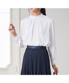 【23区/NIJYUSANKU】の【洗える】バックサテンアムンゼン フリルカラー ブラウス ホワイト系|ID: prp329100004580476 ipo3291000000033032000