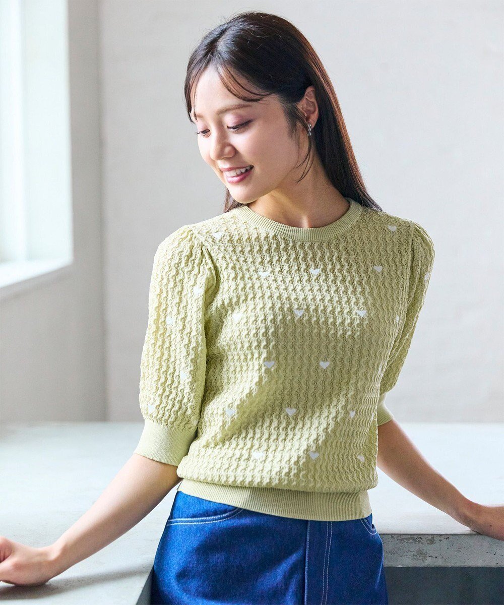 【フェルゥ/Feroux】の【先行予約・洗える】ハーフスリーブ ハート刺繍 ニット インテリア・キッズ・メンズ・レディースファッション・服の通販 founy(ファニー) 　ファッション　Fashion　レディースファッション　Fashion for Women　トップス・カットソー　Cut & Sew Tops　ニット　Knit Tops & Sweaters　スリーブ　Sleeve, Long Sleeve / Short Sleeve　セーター　Sweater, Knitwear　デニム　Denim, Jeans Material　ハーフ　Half, Half-Length　ランダム　Random, Irregular　夏　Summer　春　Spring　S/S・春夏　SS, Spring/Summer, Warm Season　洗える　Machine Washable　ライトイエロー系|ID: prp329100004580962 ipo3291000000032515670