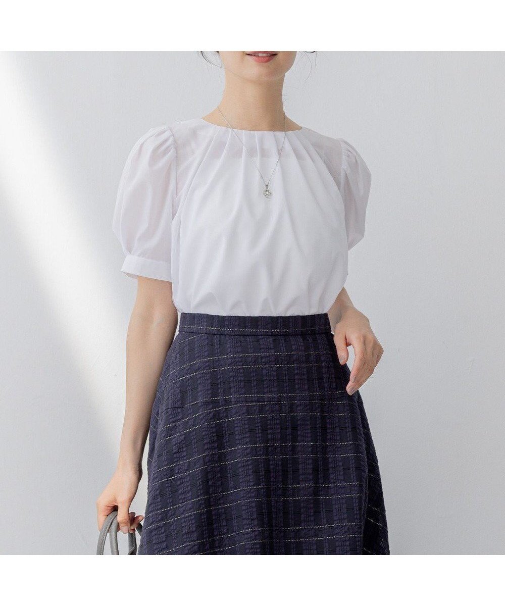 【組曲/KUMIKYOKU】のソフトローンパフスリーブ ブラウス インテリア・キッズ・メンズ・レディースファッション・服の通販 founy(ファニー) ファッション Fashion レディースファッション Fashion for Women トップス・カットソー Cut & Sew Tops シャツ・ブラウス・オフィスカジュアル Elegant Blouses & Button-Ups 春 Spring キュプラ Cupro, Eco Fabric ギャザー Gathered, Ruffled スリーブ Sleeve, Long Sleeve / Short Sleeve フェミニン Feminine, Girly S/S・春夏 SS, Spring/Summer, Warm Season 夏 Summer アイボリー系|ID: prp329100004580975 ipo3291000000033567376