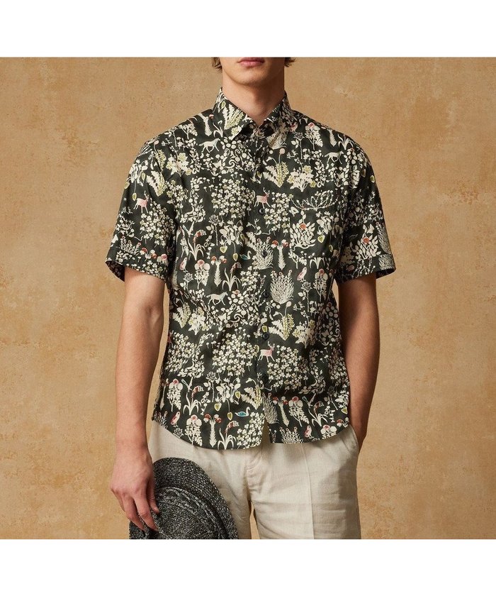 【ジョセフ アブード/JOSEPH ABBOUD / MEN】の【新作・英国・リバティ社】リバティタナローンプリント 半袖シャツ インテリア・キッズ・メンズ・レディースファッション・服の通販 founy(ファニー) https://founy.com/ ファッション Fashion メンズファッション Fashion for Men トップス・カットソー Cut & Sew Tops メンズシャツ Shirts 春 Spring ショート Short, Short Length シルク Silk, 100% Silk シンプル Simple, Minimal ストレート Straight, Straight Cut スラックス Slacks, Dress Pants デニム Denim, Jeans Material ドレープ Drape, Draping Fabric 半袖 Short Sleeve, Half Sleeve リラックス Relax, Relaxed Fit S/S・春夏 SS, Spring/Summer, Warm Season 夏 Summer エレガント 上品 Elegant ビジネス 仕事 通勤 Business / Work / Commuting |ID: prp329100004581795 ipo3291000000032465359
