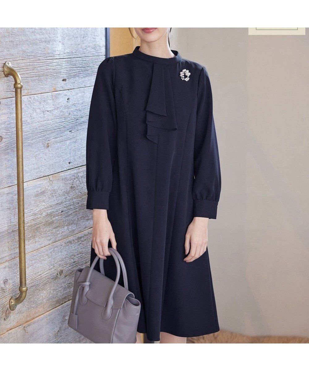 【ティアクラッセ/Tiaclasse】の【ダブルクロス・洗える】フリルドレープワンピース 人気、トレンドファッション・服の通販 founy(ファニー) 　ファッション　Fashion　レディースファッション　Fashion for Women　ワンピース　Dresses　アクセサリー　Fashion Accessories　ウォッシャブル　Machine Washable　春　Spring　洗える　Machine Washable　秋　Autumn　切替　Switching, Contrast Panel　シンプル　Simple, Minimal　ストレッチ　Stretch, Stretchy Fabric　ダブル　Double, Double-Breasted　人気　Popular, Best Seller　長袖　Long Sleeve, Full Sleeve　ハイネック　High Neck, Mock Neck　フィット　Fit, Slim Fit　フォーマル　Formal, Dressy　フリル　Frill, Ruffle　フレア　Flare, Flared　ポケット　Pocket, Pocket Detail　無地　Plain, Solid Color　楽ちん　Easy Fit, Comfortable　冬　Winter / This Winter　S/S・春夏　SS, Spring/Summer, Warm Season　おすすめ　Recommended / Our Picks　夏　Summer　エレガント 上品　Elegant　ビジネス 仕事 通勤　Business / Work / Commuting　 other-1|ID: prp329100004581889 ipo3291000000032466687