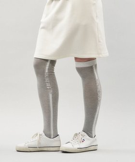 【23区 ゴルフ/NIJYUSANKU GOLF】の【WOMEN】ラインロゴ ニーハイソックス 人気、トレンドファッション・服の通販 founy(ファニー) ファッション Fashion レディースファッション Ladies' Fashion Online ソックス Socks レッグウェア Legwear ゴルフ Golf シンプル Simple スポーティ Sporty ソックス Socks ベーシック Basic 定番 Standard 抗菌 Antibacterial |ID:prp329100004582022