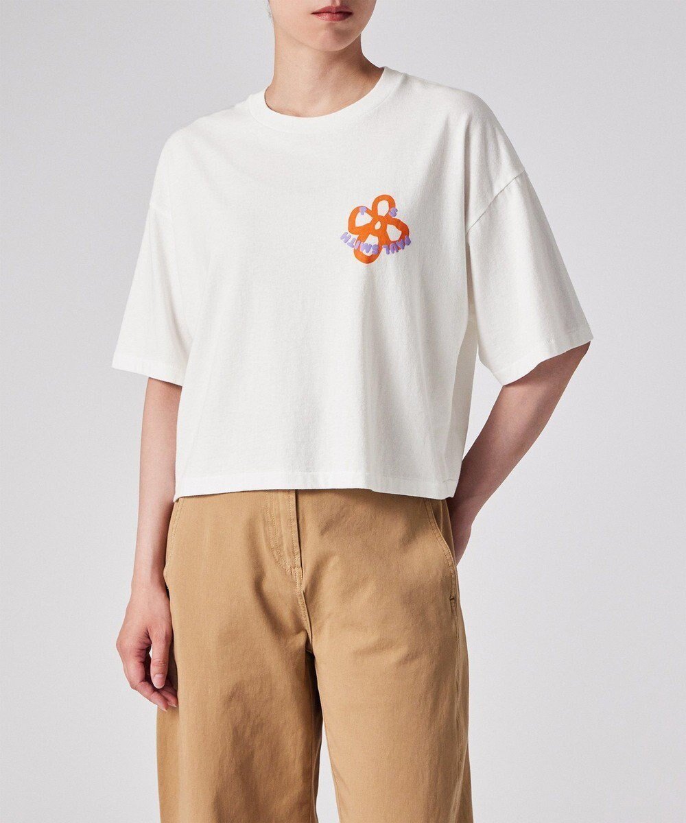 【ポール スミス/Paul Smith】のPS Happy Flower 半袖Tシャツ 人気、トレンドファッション・服の通販 founy(ファニー) 　ファッション　Fashion　レディースファッション　Fashion for Women　トップス・カットソー　Cut & Sew Tops　シャツ・ブラウス・オフィスカジュアル　Elegant Blouses & Button-Ups　ロングTシャツ・Tシャツ　Longline T-Shirts & Tees　カットソー・ベーシックTシャツ　Cut-and-Sewn Tops / Stretch Tees & Basics　カットソー　Cut and Sewn Top　フェミニン　Feminine, Girly　フラワー　Flower, Floral　モチーフ　Motif, Design Theme　リラックス　Relax, Relaxed Fit　半袖　Short Sleeve, Half Sleeve　夏　Summer　S/S・春夏　SS, Spring/Summer, Warm Season　A/W・秋冬　Autumn/Winter　 other-1|ID: prp329100004582137 ipo3291000000033657042