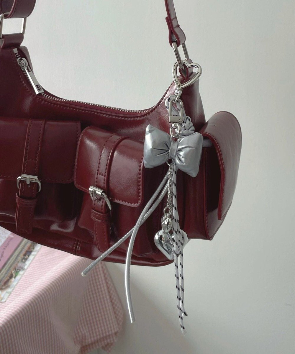 【ウィゴー/WEGO】のリボンクッションセットキーホルダー インテリア・キッズ・メンズ・レディースファッション・服の通販 founy(ファニー) ファッション Fashion レディースファッション Fashion for Women ミニ財布・二つ折り財布 Wallets & Card Cases キーホルダー Keychain, Key Holder クッション Cushion, Throw Pillow スマホ Smartphone, Mobile Device チャーム Charm, Pendant トレンド Trend, Trending Now リボン Ribbon, Bow ループ Loop, Loop Knit 財布 Wallet, Purse シルバー|ID: prp329100004582156 ipo3291000000033656726