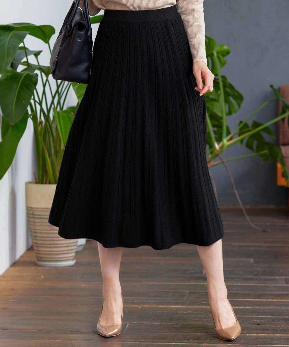 【ティアクラッセ/Tiaclasse】の【洗える】アラン柄ニットフレアスカート インテリア・キッズ・メンズ・レディースファッション・服の通販 founy(ファニー) 　ファッション　Fashion　レディースファッション　Fashion for Women　スカート　Skirts　Aライン・フレアスカート　A-Line & Flared Skirts　カーディガン　Cardigan, Knitwear　チュニック　Tunic, Long Top　ポケット　Pocket, Pocket Detail　エレガント 上品　Elegant　再入荷　Restock / Back in Stock　新作・新入荷　New Arrivals / New In　洗える　Machine Washable　A/W・秋冬　Autumn/Winter　ブラック|ID: prp329100004582942 ipo3291000000033586449